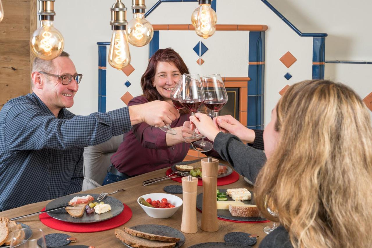 Chalet-Ferienwohnung Aehrenglueck, 70 Qm, Wellness/Fitness/Sauna - Bergroedelhof Feilitzsch 外观 照片