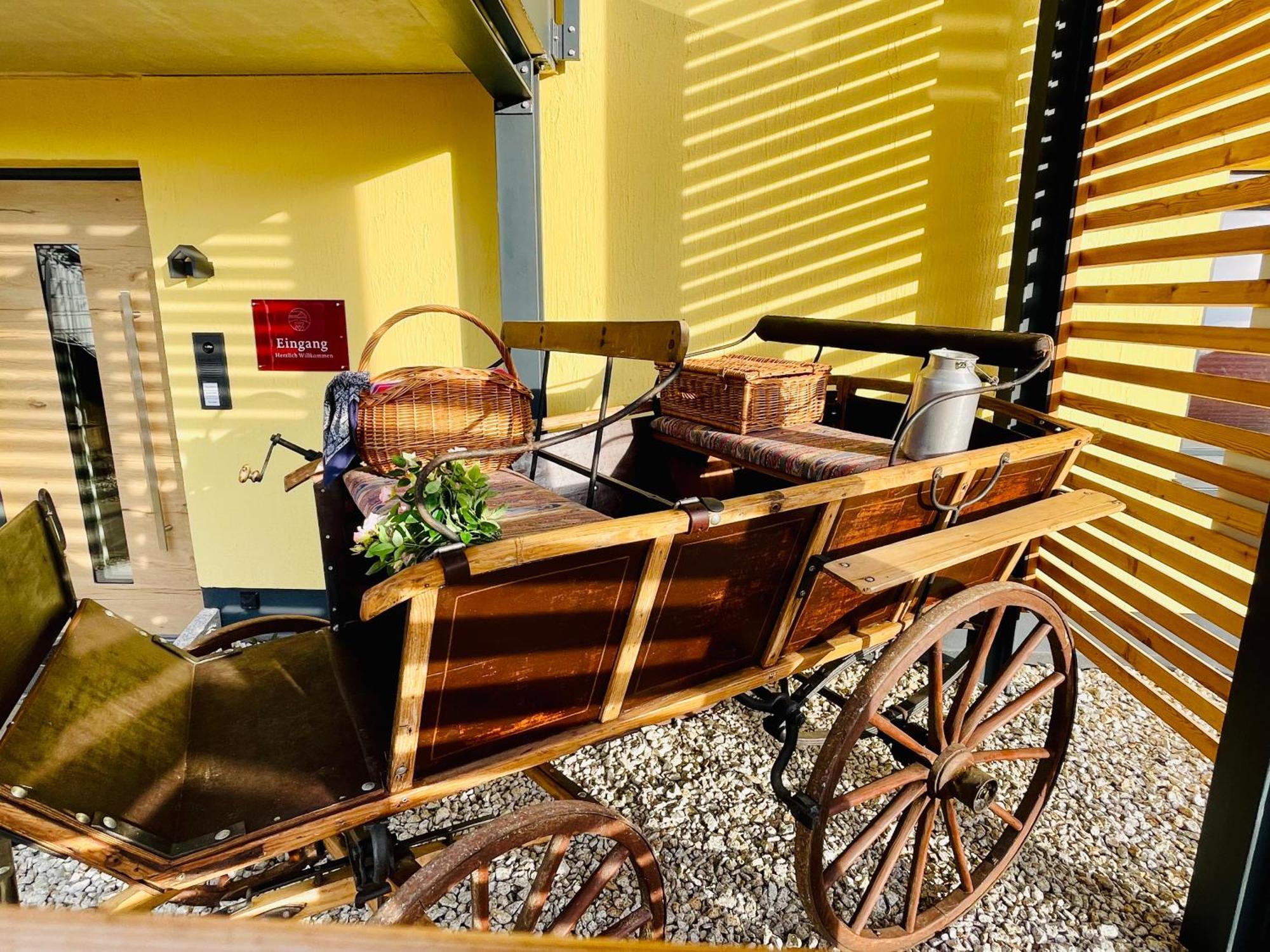 Chalet-Ferienwohnung Aehrenglueck, 70 Qm, Wellness/Fitness/Sauna - Bergroedelhof Feilitzsch 外观 照片