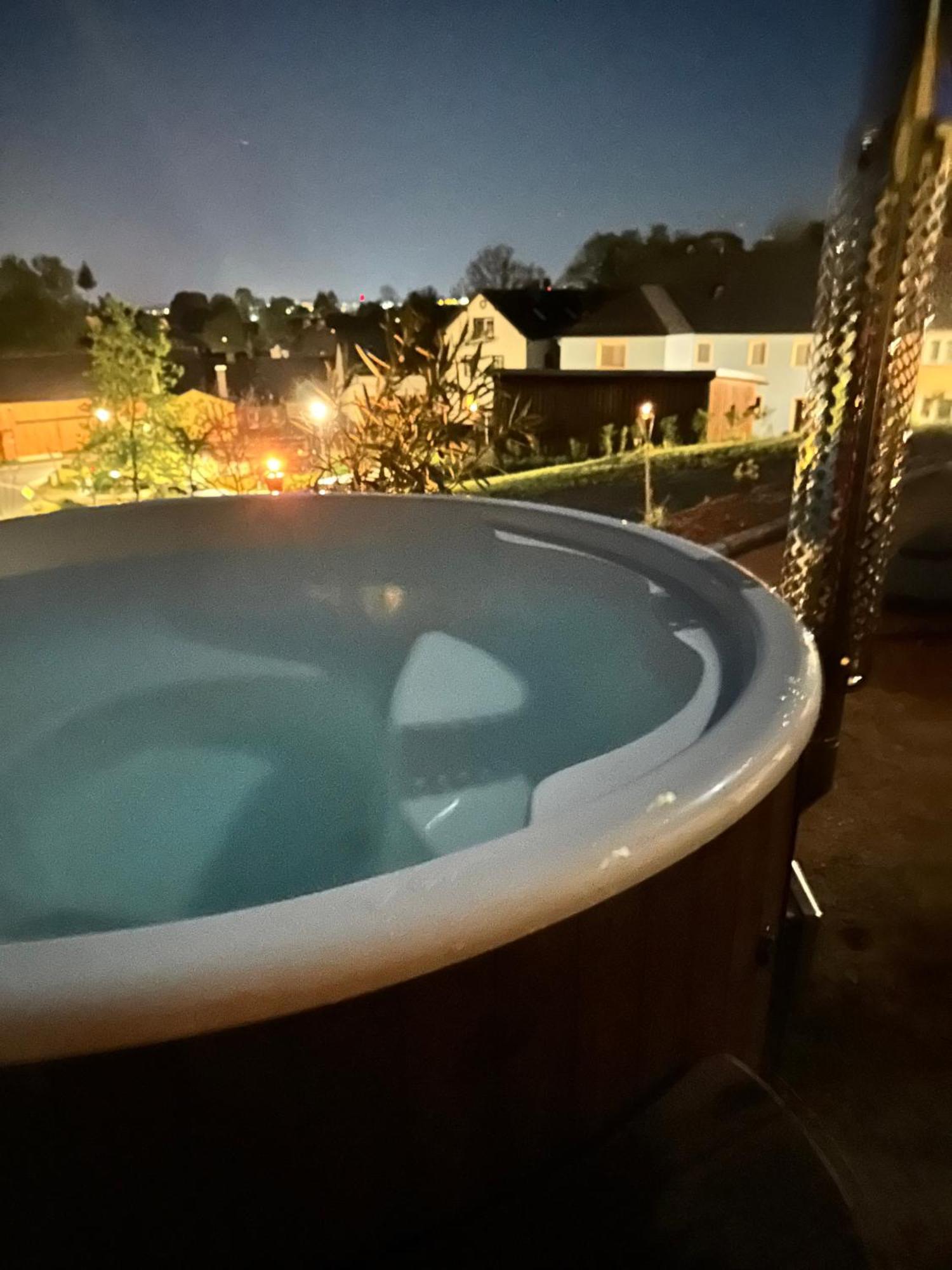 Chalet-Ferienwohnung Aehrenglueck, 70 Qm, Wellness/Fitness/Sauna - Bergroedelhof Feilitzsch 外观 照片
